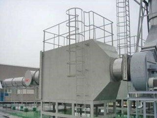 華康中天為化工塑料廠(chǎng)生產(chǎn)的廢氣活性炭吸附裝置